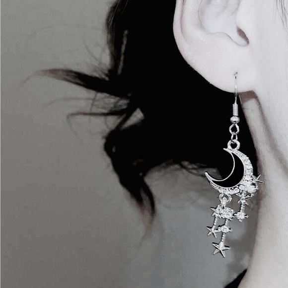 “Stars From the Moon” Black Sliver Crescent Dangling Stellar Celestial Earrings - Picture 6 of 6